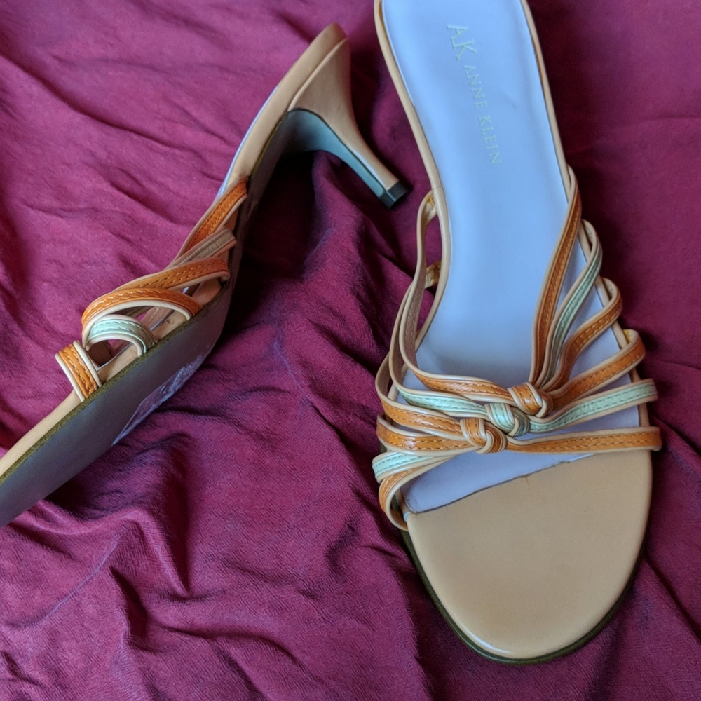 New Anne Klein KKCaliente heeled sandal